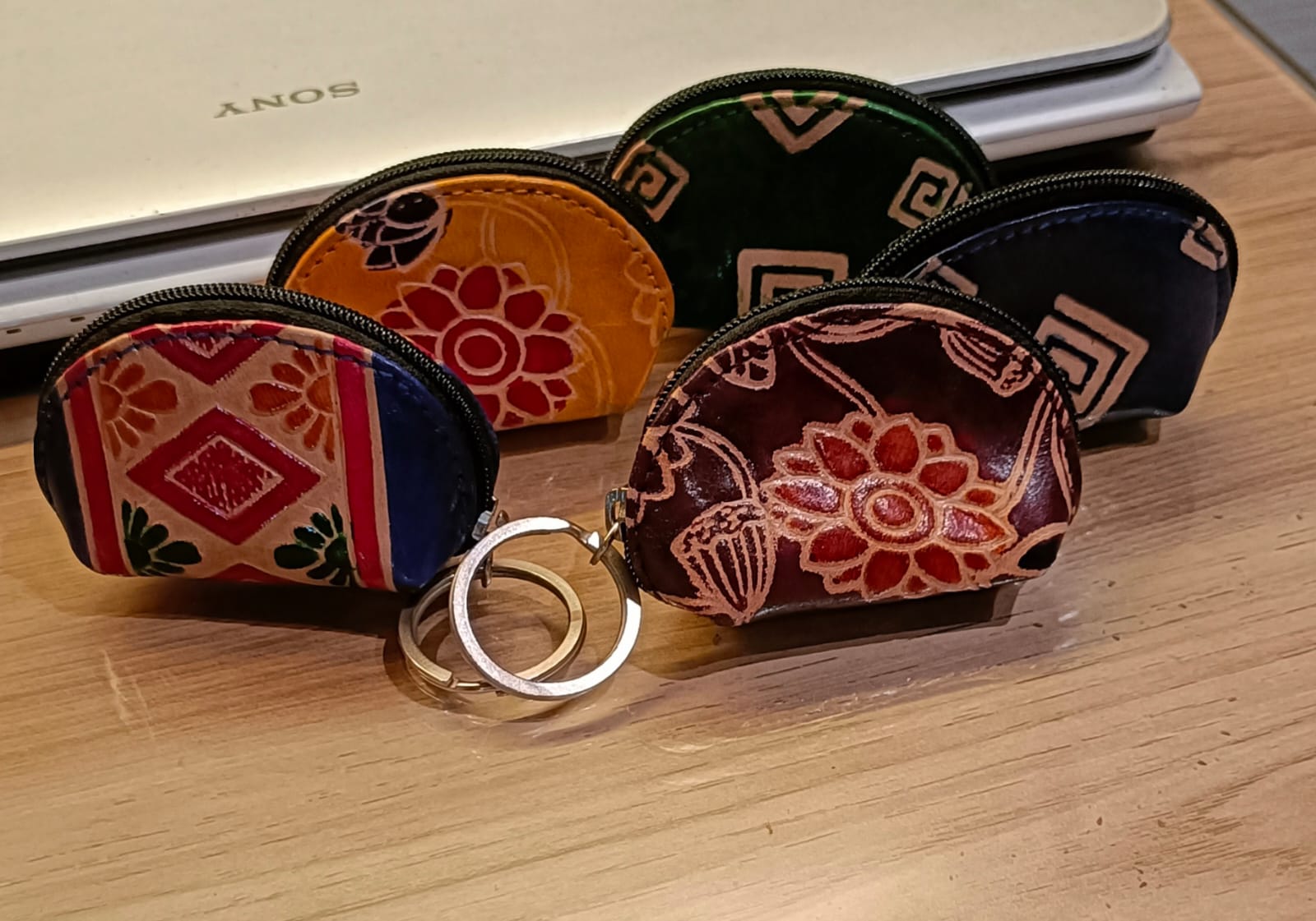 Key-Ring Premium Leather Mini Pouches